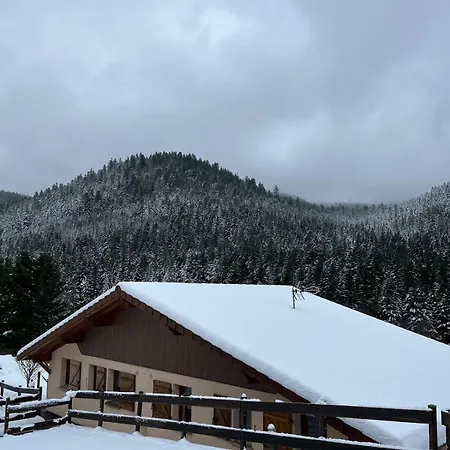 Les 18 Personnes 度假居