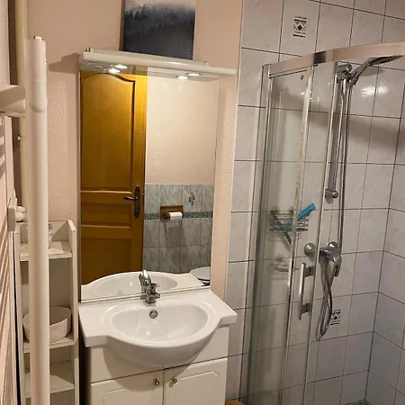 Les 18 Personnes 度假居