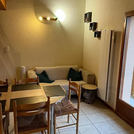 度假居 Les 18 Personnes 拉布雷斯