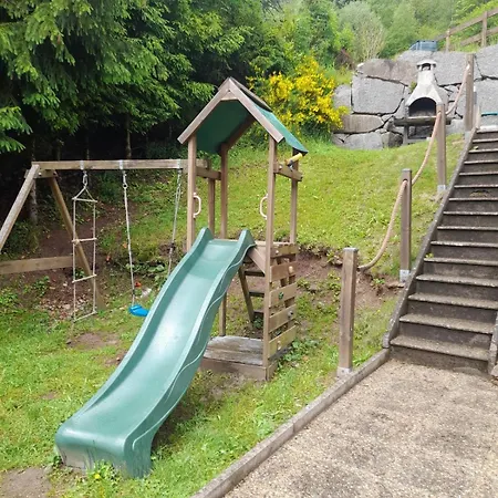 Les 18 Personnes 拉布雷斯